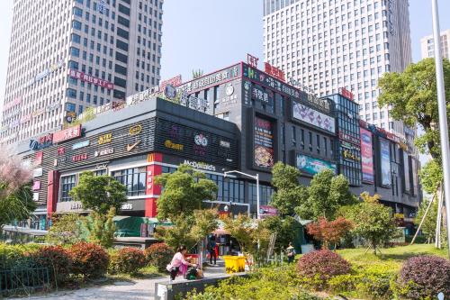 Summer Garden Hangzhou Price Address Reviews - 