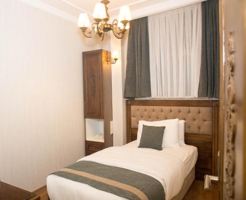 Budget Single Room image 3