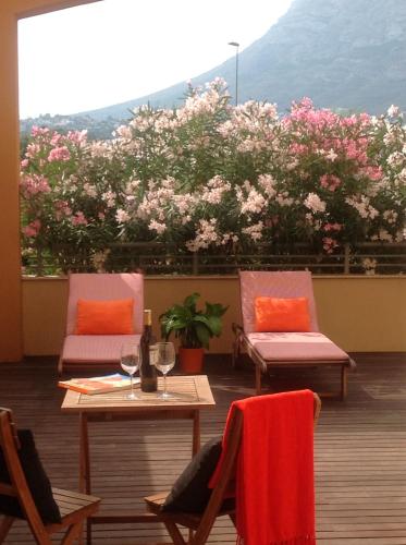 Denia Deluxe Chillout Experience photo 1