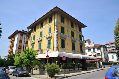 출입구, Hotel Savona in 몬테카티니 테르메
