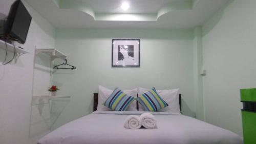 Mind and Punpun Apartment