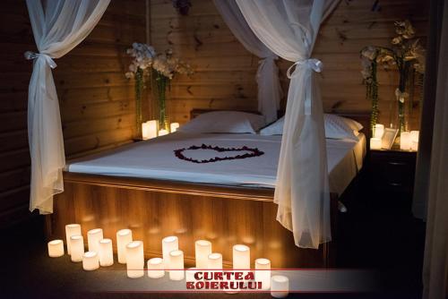 Curtea Boierului Hotel in Trebujeni