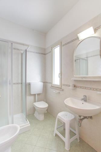 Hotel Amedea Room Type - Triple Room with Sea View