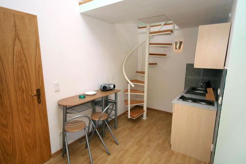 Apartments with a parking space Vinisce Trogir - 4886 - image 7