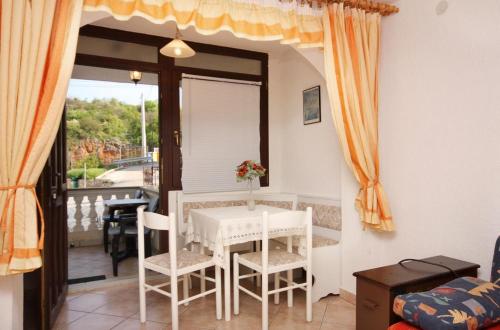 Apartment Vrbnik 5301a - main image