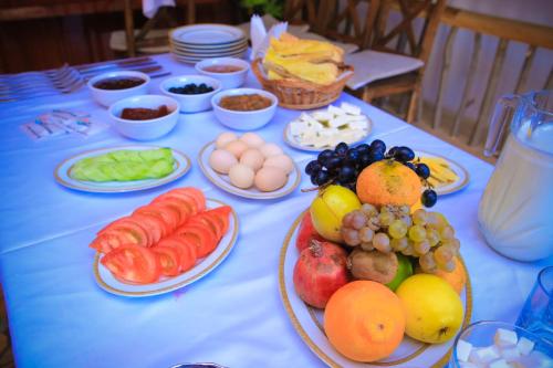 Eten en drinken, Evim Otel in Zaqatala