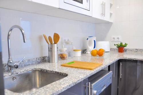 

New bright apartment & terrace 3.2 FIRA Barcelona
