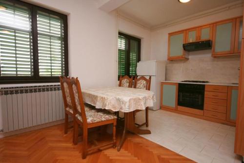 Studio Turanj 6445b - image 14