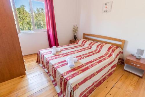  Apartment Zuronja 10134a in Brijesta