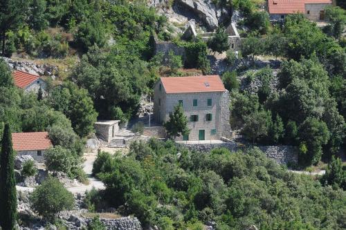 Isolated apartments with a parking space Pasicina Zagora - 12021