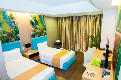 Aziza Paradise Hotel