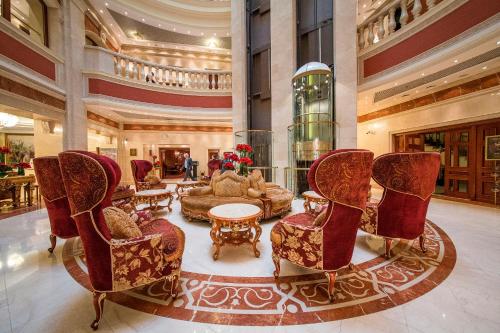 Premier Palace Hotel - image 2