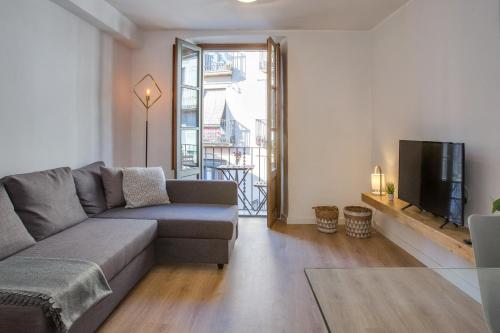Flateli Cort Reial 5