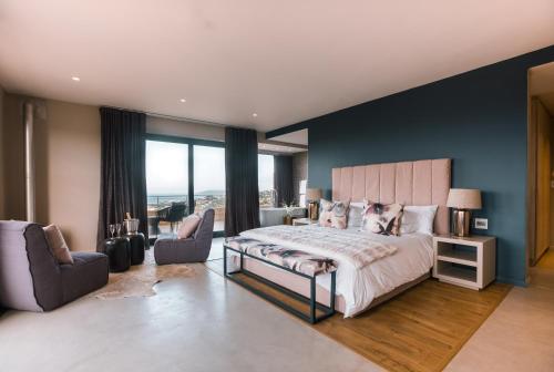 Sky Villa Boutique Hotel Room Type - Superior King Room