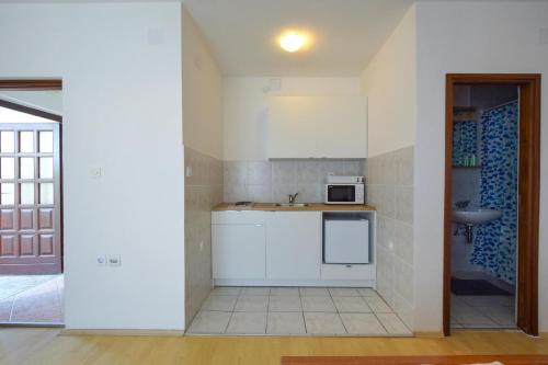 Konyha, Apartments Vera in Radići