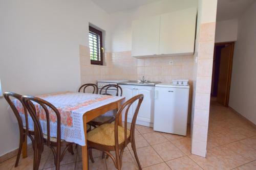 Konyha, Apartments Vera in Radići