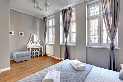 Apartament Ogarna Old Town - image 5