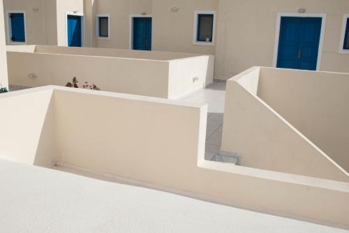 Irigeneia Hotel - image 12