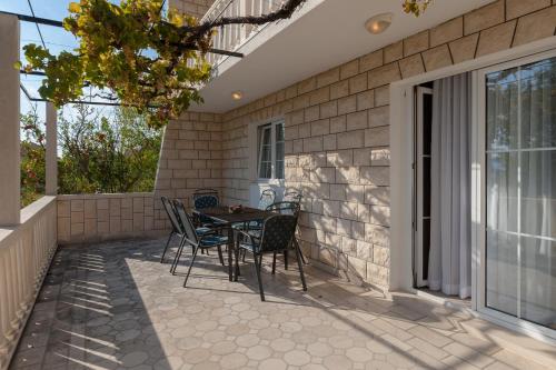 Villa Livia Apartments - image 10