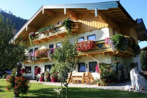 Monika Schwaiger, Appartements in Rauris, Österreich