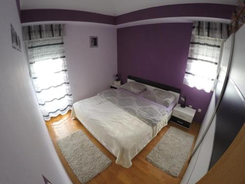 Apartment with Balcony and Sea View image 2