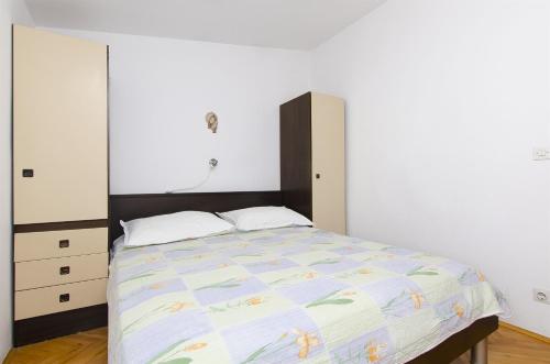 Apartment Josipa - image 4