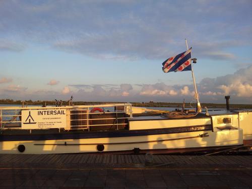 Intersail Hostel - Christina