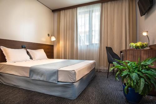 Uniqato Hotel - image 14