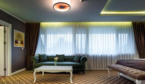Hotel Arpezos - image 7