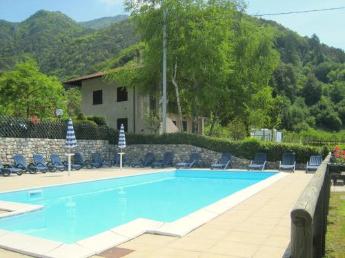 Gorgeous Apartment in Val di Ledro with private terrace - image 2