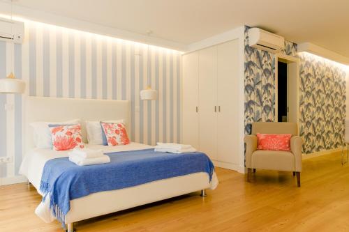 Loving Chiado - image 14