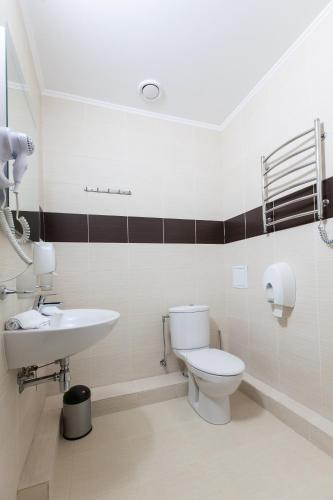 West Park Hotel - image 12