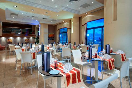 Restoran, Paradise Bay Hotel in Mellieha