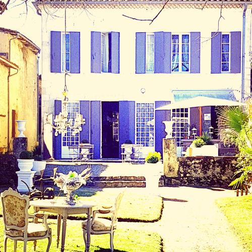 La Villa des Remparts in Roquefort