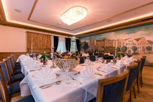 Hotel & Gaststatte zum Erdinger Weibrau