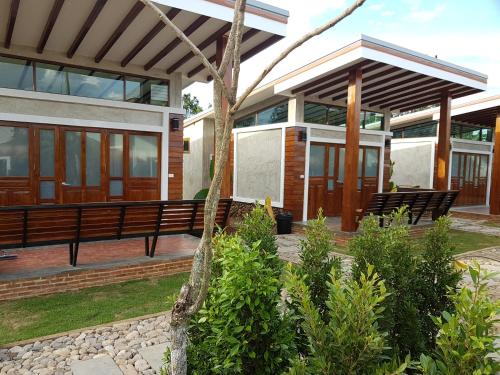 Slow Life Sabaidee Pai Bed & Breakfast – Pai, ND