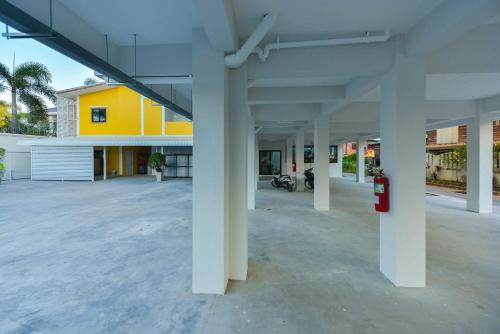 スリン Jarat Mansion 3つ星 ホテル 施設