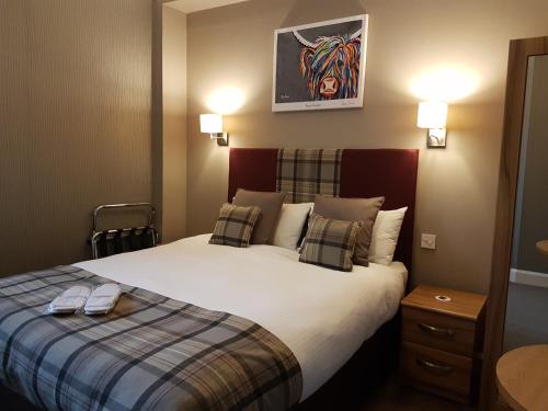 B&B Mauchline - Fairburn Hotel - Bed and Breakfast Mauchline