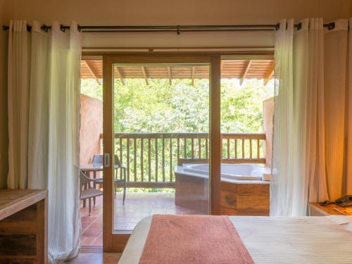 120758481 Kalango Hotel Boutique