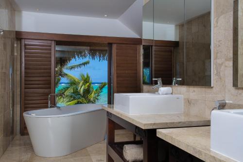 Te Manava Luxury Villas & Spa