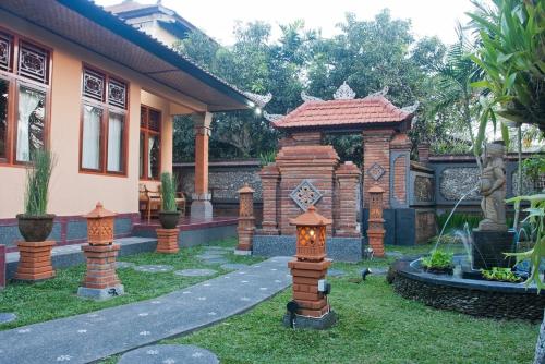 Pondok Oka Homestay