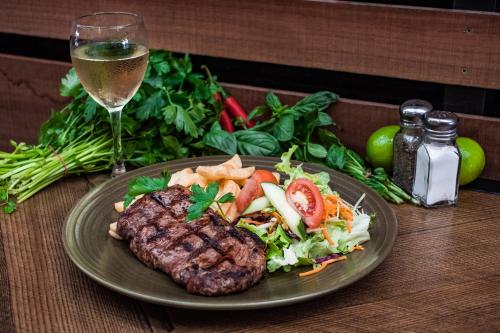 Bayview Hotel Woy Woy - 식음료(F&B)