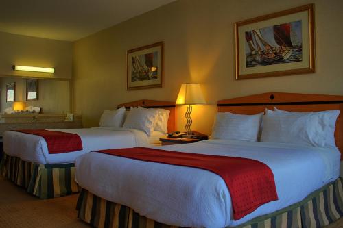 Holiday Inn Hotel & Suites Osoyoos, an IHG Hotel