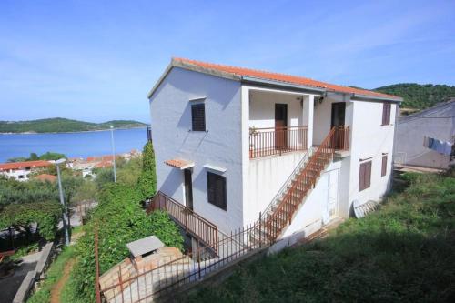 Apartments with a parking space Vis - 8448 - image 7