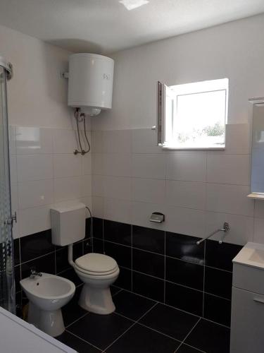 Family friendly seaside apartments Kanica, Rogoznica - 12895, Rogoznica (photo 10)