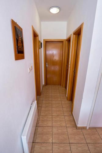 Apartments with a parking space Split - 13347, Split (photo 7)