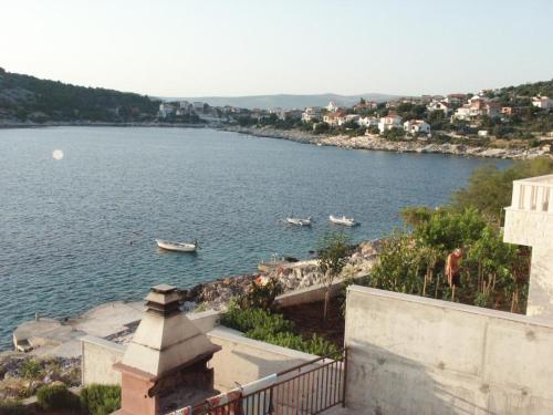 Apartments by the sea Razanj, Rogoznica - 2100, Rogoznica (photo 9)