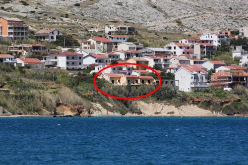 Apartments by the sea Pag - 4119 - image 8