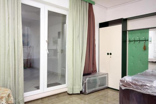 Apartments by the sea Duce, Omis - 4795