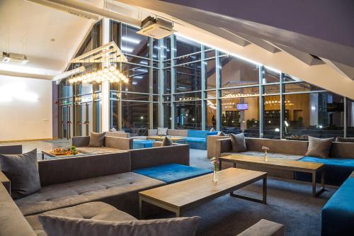 Lobi, Park Hotel Asarel in Panagyurishte